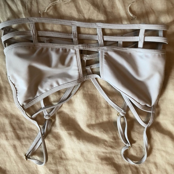 White one teaspoon eagle showdown bikini top - Picture 2 of 4